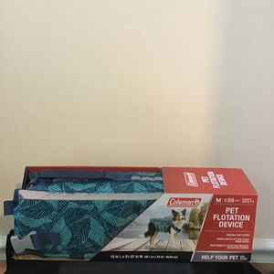 Coleman Pet Flotation Device Dog Life Vest‎ M 55 lbs Blue Leaf Print